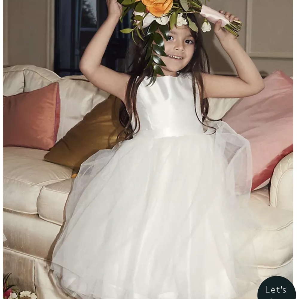 DAVID'S BRIDAL
Flower Girl Dress with Tulle and Ribbon Waist